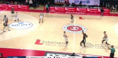 Και στο 2Κ να το προσπαθήσεις, το τρίποντο του Σμιθ κόντρα στον ΠΑΟΚ, δεν θα το πετύχεις! (video)