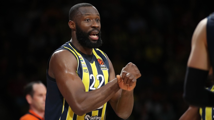 Φενέρμπαχτσε: Χειρουργήθηκε ο Τζεκίρι - Στα... πιτ για δύο μήνες!