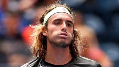 Η «κατάρα» της Βαρκελώνης ξαναχτύπησε τον Τσιτσιπά: Πρώτη ήττα στο χωμά εντός του 2024, αλλά 0/4! (video)