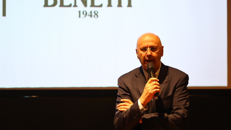 Μονεμβασιώτης: «Το ψάρι βρωμάει από το κεφάλι, η μεγαλύτερη ευθύνη δική μου!»