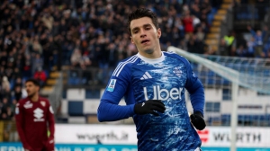 Έλληνες εξωτερικού: Ο Δουβίκας σκόραρε δις στα έξι της Κόμο, ασίστ ο Γιαννούλης στη νίκη της Άουγκσμπουργκ επί της Μπάγερν!