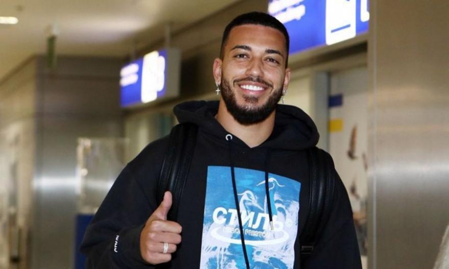 «Πάτησε» Αθήνα ο Βέζο για λογαριασμό του Ολυμπιακού!