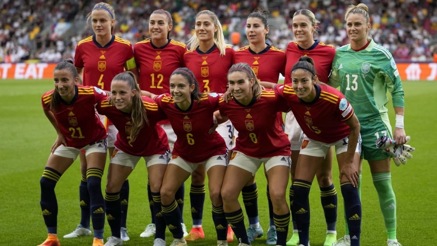 Χάος στην Εθνική Ισπανίας: 15 παίκτριες αποχώρησαν λόγω της παραμονής του προπoνητή!