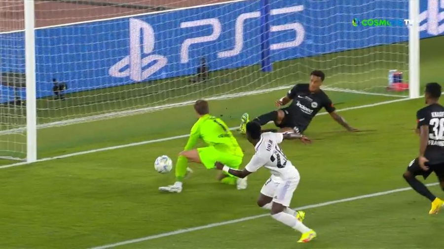 Ρεάλ Μαδρίτης – Άιντραχτ Φρανκφούρτης 0-0: Τρίλεπτο φωτιά στον τελικό με πυροσβέστες Κουρτουά και Τούτα! (video)