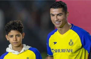 Στα χνάρια του μπαμπά: Η Αλ Νασρ «προάγει» τον Κριστιάνο Jr - Στην πρώτη ομάδα από τη νέα σεζόν!