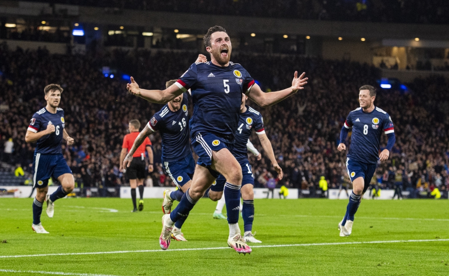 Σκωτία – Δανία 1-0: Προβάδισμα με κεφαλιά του Σούταρ! (video)