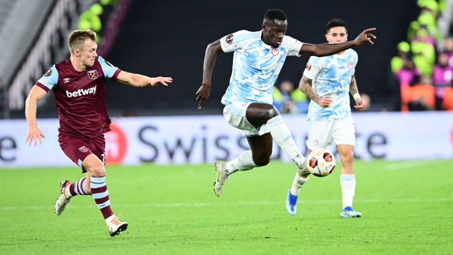 «Λύγισε» από τη Γουέστ Χαμ και ψάχνει... θαύμα ο Ολυμπιακός κόντρα στη Φράιμπουργκ (video)