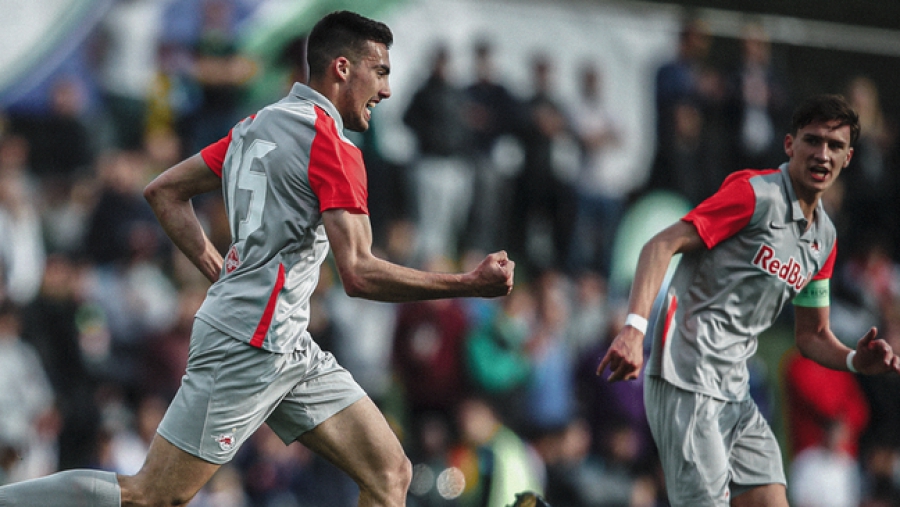 Youth League: Παράσταση για έναν ρόλο από τη Σάλτσμπουργκ και ο τελικός του 2017 κόντρα στην Μπενφίκα παίζει σε... επανάληψη!