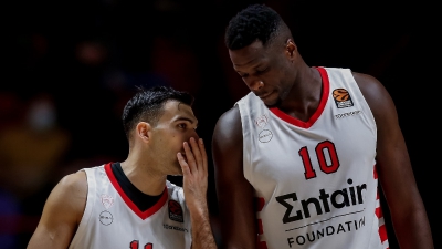 Ολυμπιακός: Χωρίς Σλούκα και Φαλ με τον ΠΑΟΚ