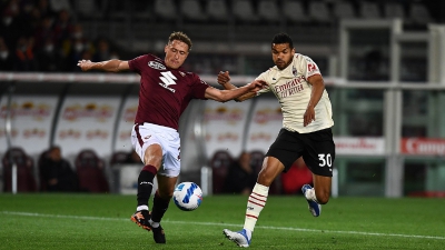 Τορίνο - Μίλαν 0-0: Ακίνδυνοι «μπιανκονέρι», αφήνουν τον τίτλο να τους... γλιστρήσει (video)