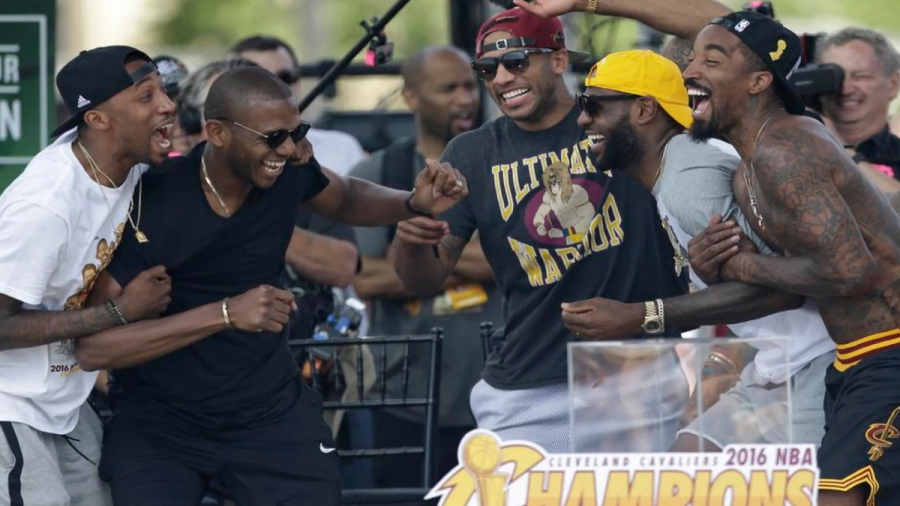 Τζόρνταν ΜακΡέι: Στα χέρια της «Βασίλισσας» o πρωταθλητής ΝΒΑ που κέρδισε τον σεβασμό του «Βασιλιά»! (video)