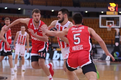 Ο Ολυμπιακός νοσεί - Τρίτη σερί ήττα ( 76-72 από τον Ερυθρό Αστέρα) και αρχίζουν τα ζόρια!