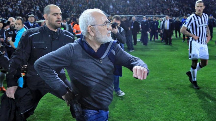 Η «εισβολή» Σαββίδη που έκανε τον γύρο του κόσμου και έθεσε τον ΠΑΟΚ εκτός διεκδίκησης του τίτλου (video)