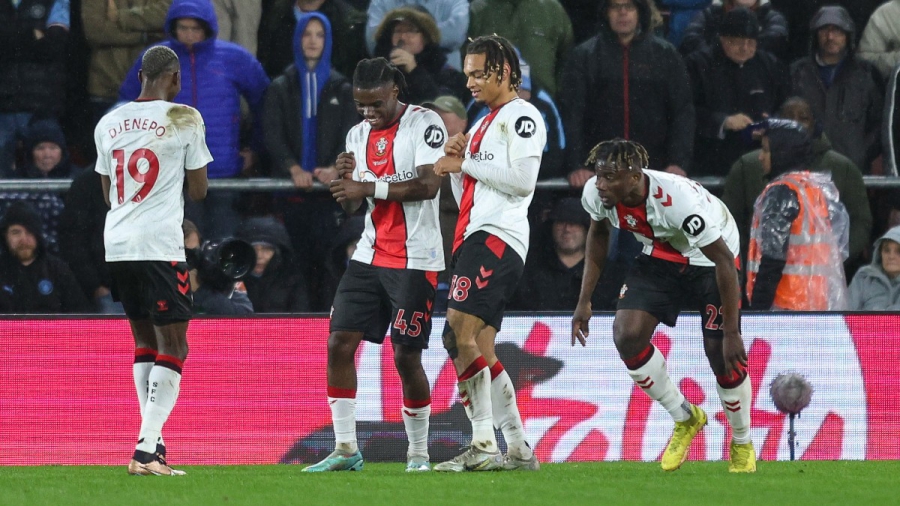 Λιγκ Καπ: Έκαναν το… θαύμα τους οι «άγιοι» επί της Σίτι – Πέρασε στα πέναλτι η Νότιγχαμ τη Γουλβς του Σα! (video)