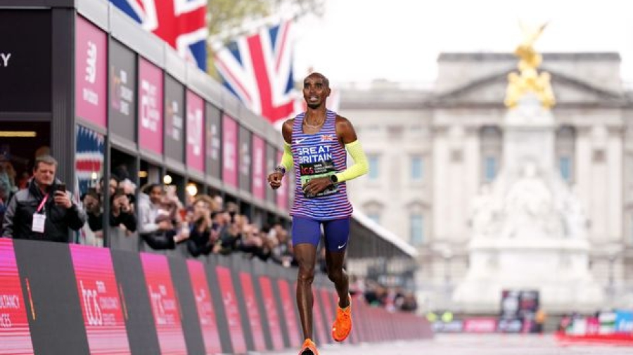 Ο «χρυσός» Ολυμπιονίκης Μο Φάρα ανακοίνωσε ότι αποσύρεται από την ενεργό δράση