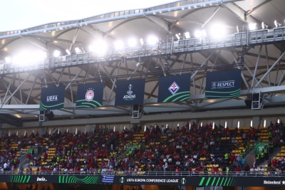 Τιμώρησε τον Ολυμπιακό η UEFA - Τον κάλεσε να έρθει σε επαφή με την ΑΕΚ για την αποκατάσταση των ζημιών στην Opap Arena!