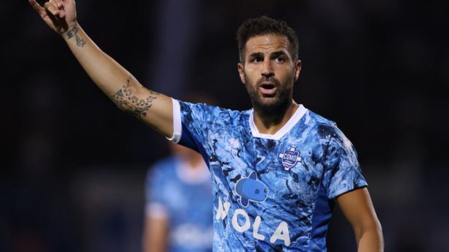 Οι συνήθειες του Φάμπρεγας δεν αλλάζουν ούτε στα 35: Ασίστ στην πρώτη του εμφάνιση ως βασικός με την Κόμο! (video)