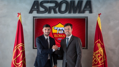 Ρόμα: Έγινε «τζιαλορόσι» ο Αουάρ