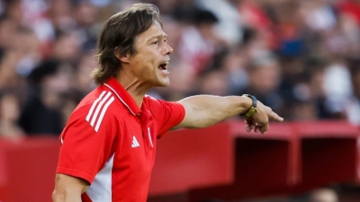 Σε δύσκολη θέση ο Αλμέιδα στη Σεβίλλη, αν δεν κερδίσει το επόμενο ματς!