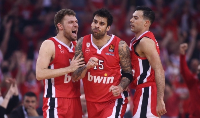 Ο Ολυμπιακός κατάπιε τη Μονακό με 71-54 και έκανε το 1-0 (video)