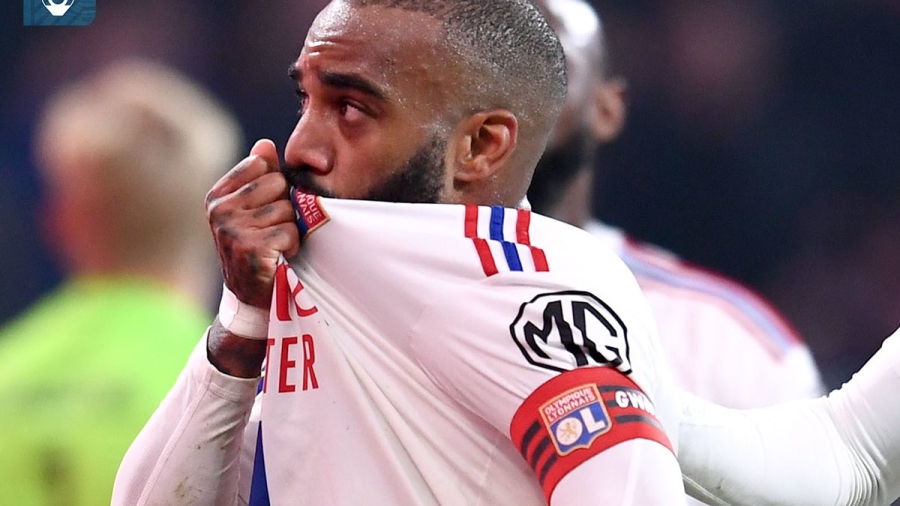 Λιλ – Λυών 3-3: Ντέιβις εναντίον Λακαζέτ, η απόλυτη ισορροπία στο επικό ντέρμπι που έληξε στο… 101’!  (video)