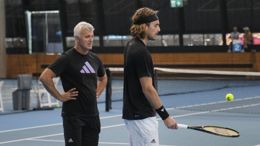 Τσιτσιπάς: «O πατέρας μου είναι εδώ για να μείνει, δεν έχω πρόθεση να τον αλλάξω ποτέ ή να τον διώξω» (video)