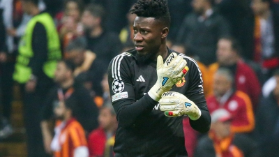 Η Γιουνάιτεντ ήθελε να το πάρει, ο Ονάνα έκανε λάθη και ο αποκλεισμός… μοιάζει να πλησιάζει!