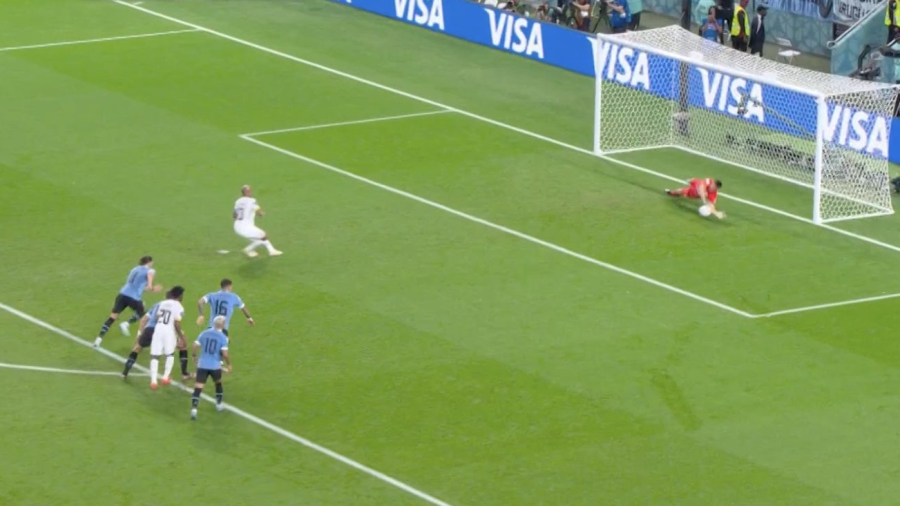 Γκάνα - Ουρουγουάη 0-0: Χαμένο πέναλτι από τον Αγιού στο 20ο λεπτό! (video)