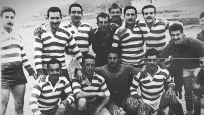 Όταν ο Γιώργος Δαρίβας αντιμετώπιζε τον Ολυμπιακό με τους εξόριστους της Μακρονήσου, γράφοντας μια μεγάλη σελίδα ιστορίας για τον ίδιο και τον σύλλογο!