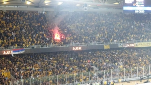 ΠΑΕ ΑΕΚ: «Ο υπαίτιος για τη ρίψη της φωτοβολίδας έχει βρεθεί και δεν θα μπει ποτέ ξανά στην OPAP Arena»