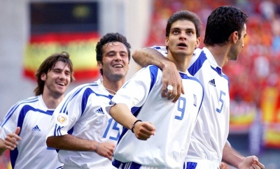 Tο γκολ του Χαριστέα στην Ισπανία που άνοιξε, διάπλατα, τον δρόμο για τα νοκ-άουτ του Euro 2004 (video)