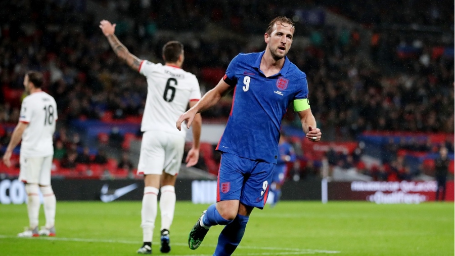 Χάρι Κέιν: Η πρώτη «κανονική» εμφάνιση της σεζόν, συνοδεύτηκε από το… τέλειο χατ-τρικ και τα 44 γκολ του Τζίμι Γκριβς! (video)