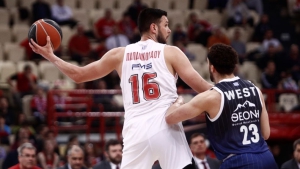 Ολυμπιακός – Καρδίτσα 92-61: Συνεχίζουν αήττητοι οι «ερυθρόλευκοι» (video)