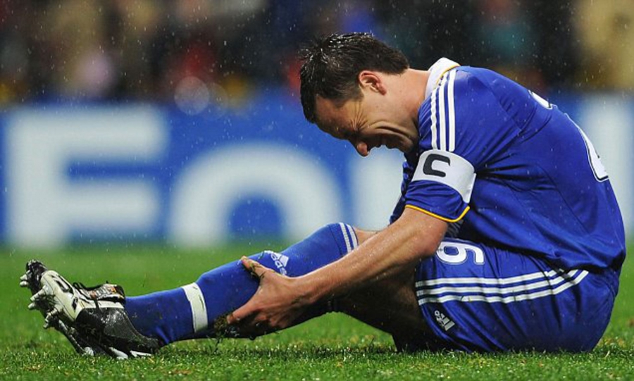 Το «εφιαλτικό» γλίστρημα του Τέρι και τα… τραύματα μιας ζωής! (video)