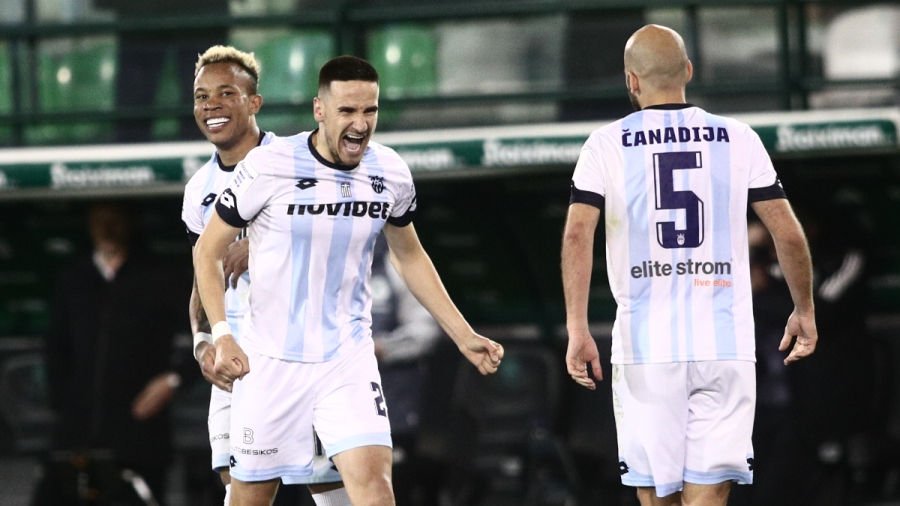 Σοκ για Παναθηναϊκό: Κόκκινη ο Σένκεφελντ, ο Λοντίγκιν τον γλύτωσε, ο Αράο τον… έκαψε! (video)