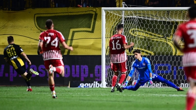 Άρης – Ολυμπιακός 1-1: Ο Ντόη έκανε μεγάλο λάθος, αλλά ο Ελ Κααμπί ισοφάρισε άμεσα! (video)