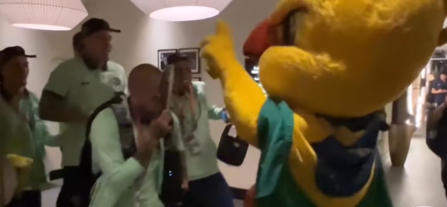 «Πάρτι» στα αποδυτήρια της Βραζιλίας μετά την πρόκριση στους «8»! (video)