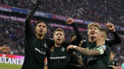 Μπάγερν Μονάχου - Βέρντερ Βρέμης 0-1: Ήττα-μαχαιριά και... δώρο «αέρας» επτά βαθμών στη Λεβερκούζεν (video)