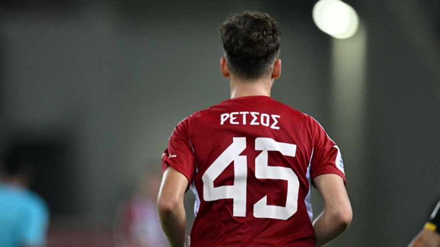 «Θυμάμαι ακόμα, ήμουν παιδάκι»: Η... απόδειξη πως ο Ρέτσος μεγάλωσε μέσα στον Ολυμπιακό!