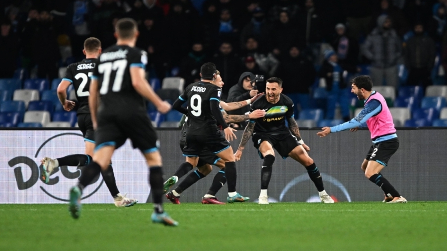 Νάπολι - Λάτσιο 0-1: Οι ικανοί βρέθηκαν και φορούσαν... φτερά! (video)