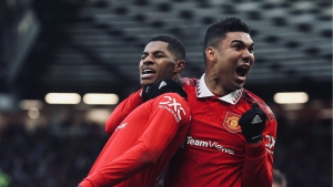 Μάντσεστερ Γιουνάιτεντ - Μάντσεστερ Σίτι 2-1: Θριαμβευτές οι «κόκκινοι διάβολοι», πανηγυρίζει η… Άρσεναλ! (video)