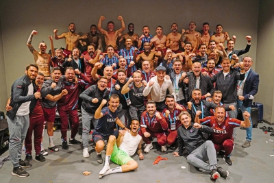 Τραμπζονσπόρ: Ζει και αναπνέει για το πρώτο πρωτάθλημα μετά από 38 χρόνια με ελληνικό… αέρα!