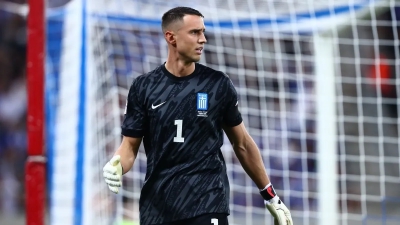 Έφτασε στην Ισπανία και υπογράφει στη Σεβίλλη ο Βλαχοδήμος! (video)