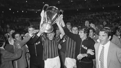 Όταν η φωνή του Γιάννη Διακογιάννη «έντυσε» την πρώτη τηλεοπτική μετάδοση ποδοσφαιρικού αγώνα, έστω και για ένα ημίχρονο! (video)