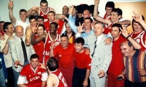 Τρις εστεμμένος, στην αιωνιότητα δοξασμένος ο Ντούσαν Ίβκοβιτς (video)