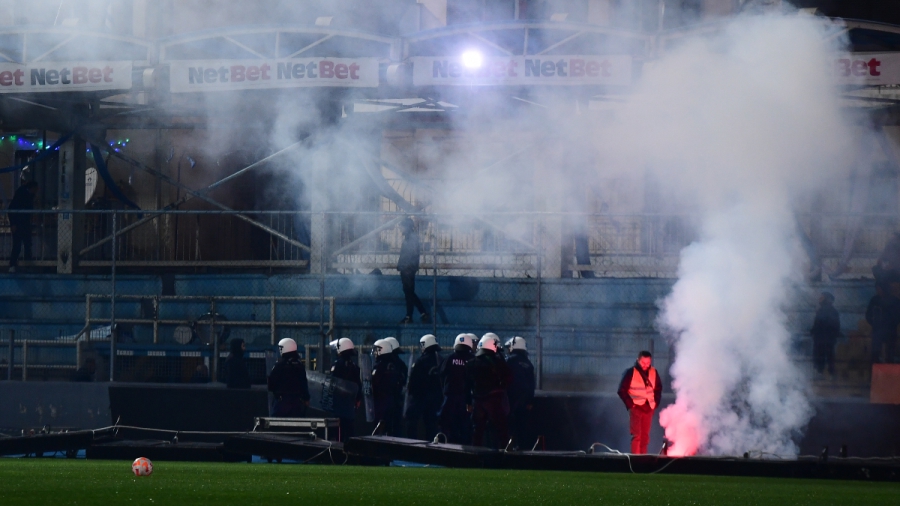 Super League: Κλήθηκαν σε απολογία ΠΑΣ Γιάννινα, Ολυμπιακός, ΑΕΚ και Ιωνικός
