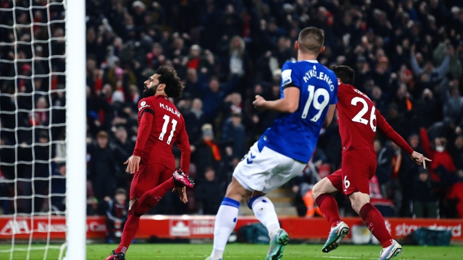 Το Άνφιλντ είναι το… σπίτι του «100στάρη» Σαλάχ, θυμίζοντας Σίρερ και Ανρί!