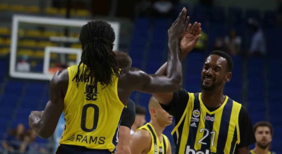 Συνεχίζει τις νίκες στα φιλικά η Φενέρμπαχτσε με «δυνατή» απόδοση στη novibet.gr