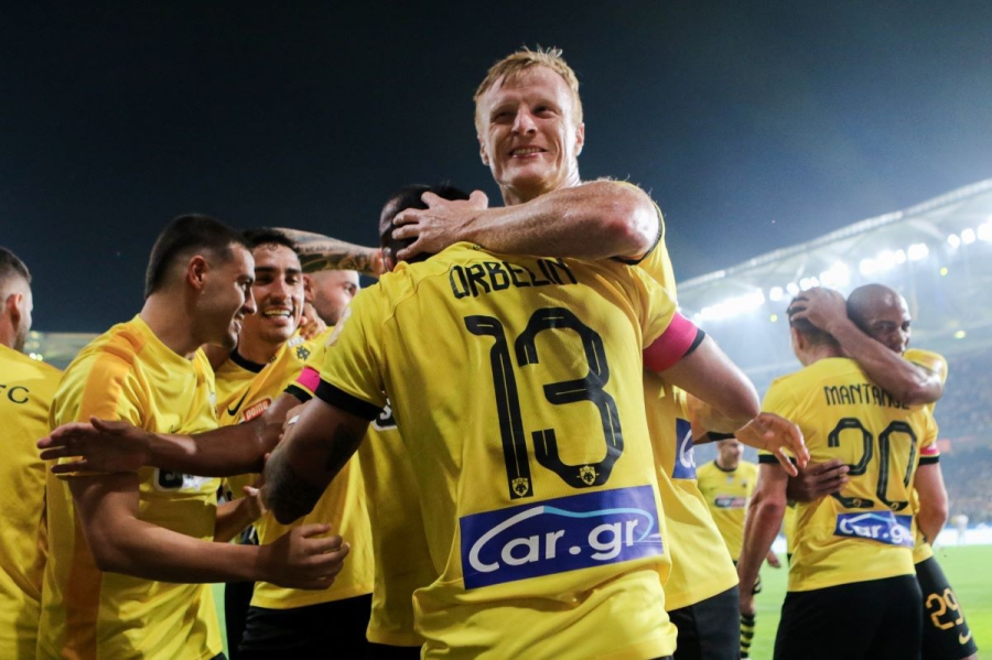 Ευχάριστα για την ΑΕΚ: Επέστρεψε στις προπονήσεις ο Γιόνσον!