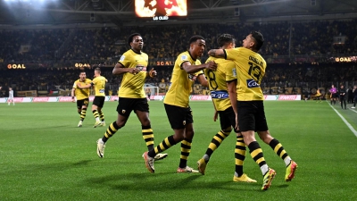 ΑΕΚ - ΠΑΟΚ 1-0: Αντεπίθεση... φωτιά και προβάδισμα με Γκατσίνοβιτς! (video)